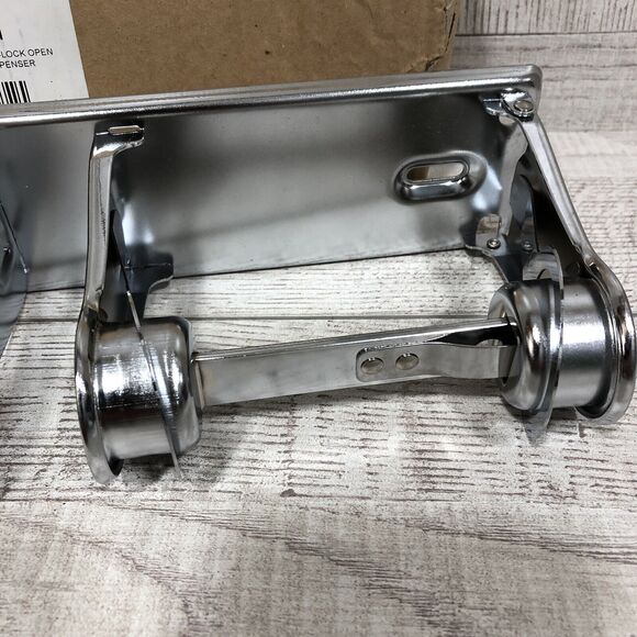 Georgia Pacific 2-Roll Chrome Self-Lock Bath Tissue Toilet Paper Dispenser 57120 - Picture 4 of 6